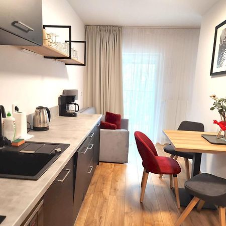 Apartment Premium Atal City Square-Free Parking Space In The Garage Breslavia Exterior foto