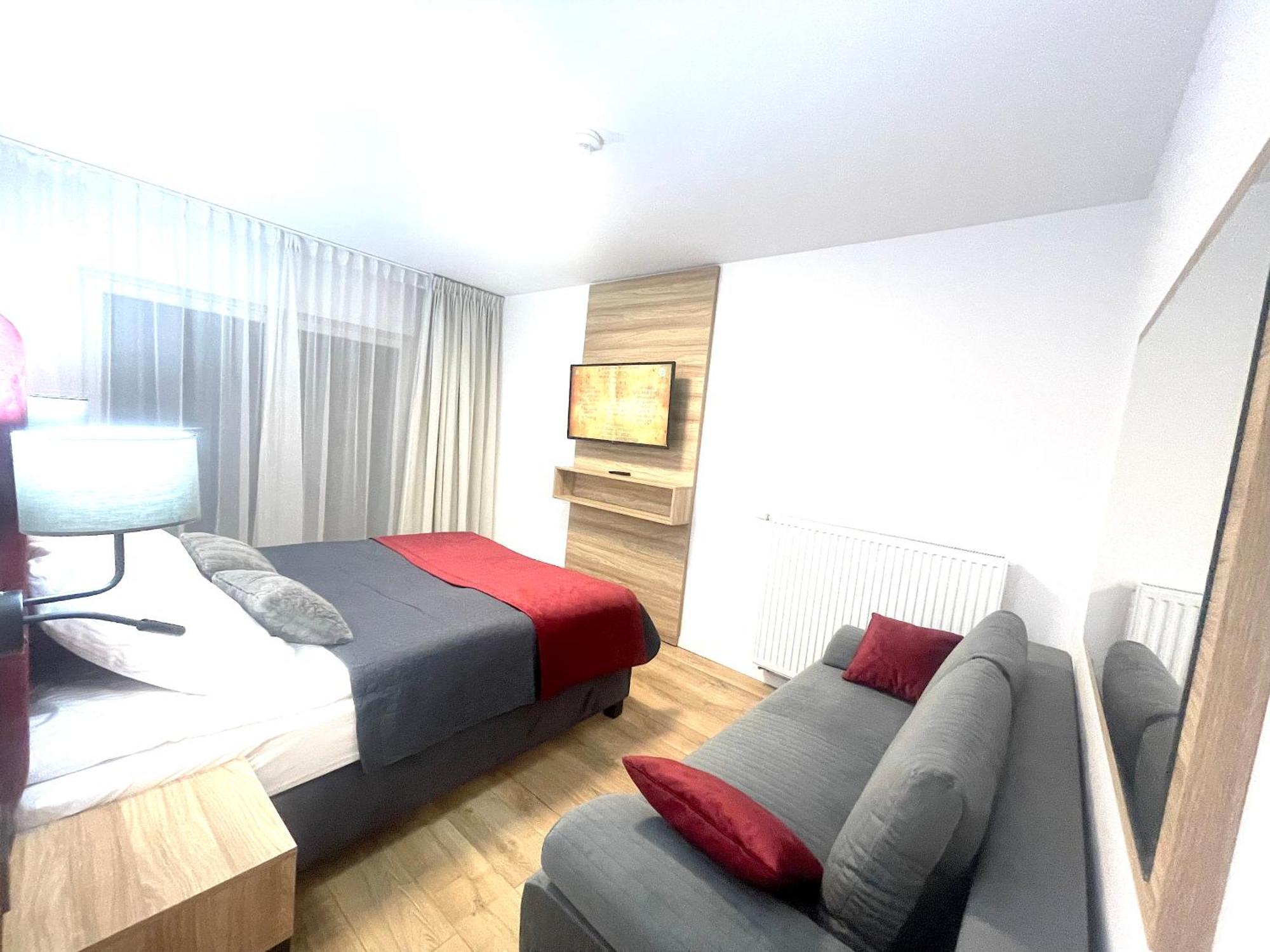 Apartment Premium Atal City Square-Free Parking Space In The Garage Breslavia Exterior foto