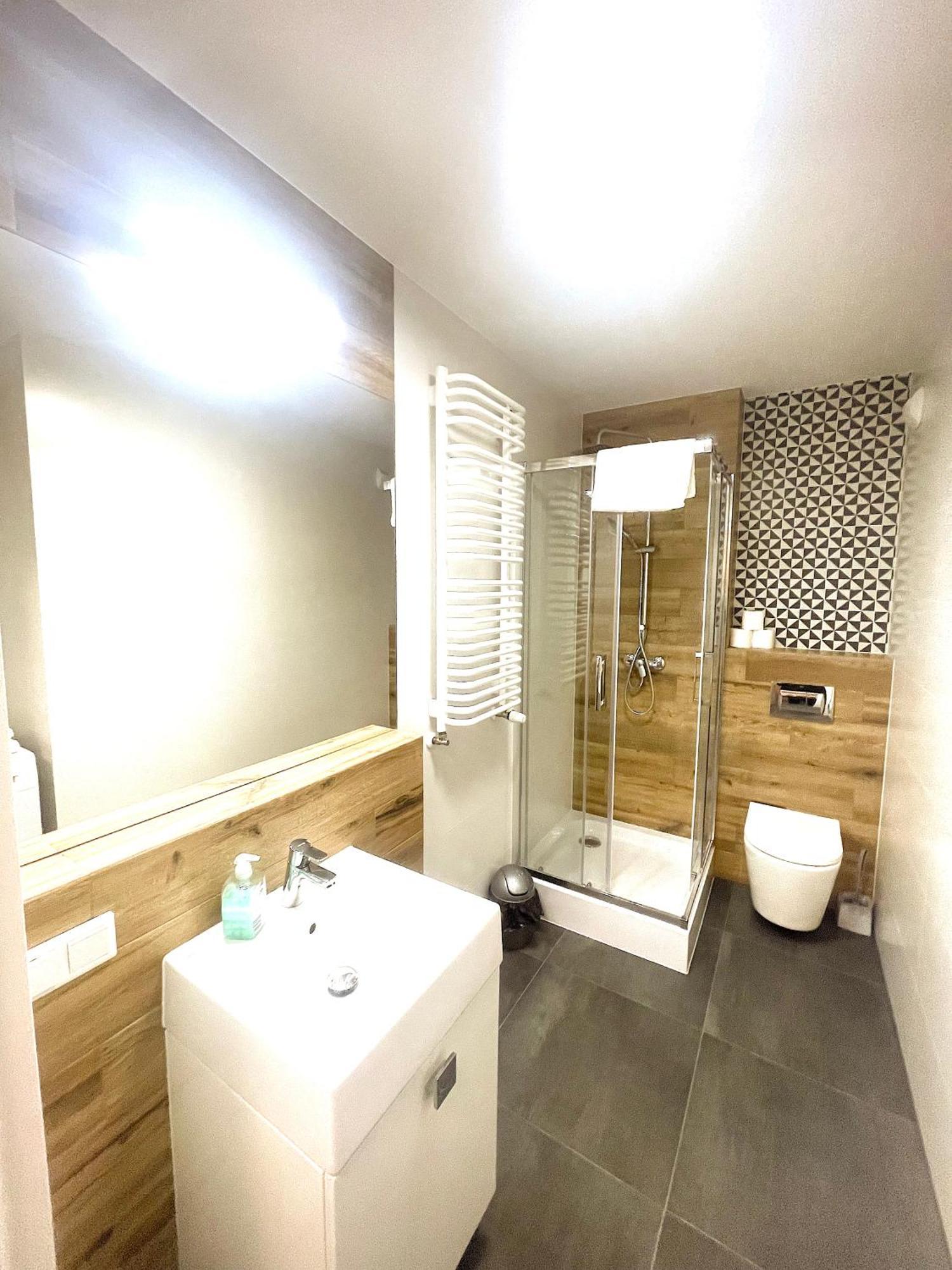 Apartment Premium Atal City Square-Free Parking Space In The Garage Breslavia Exterior foto
